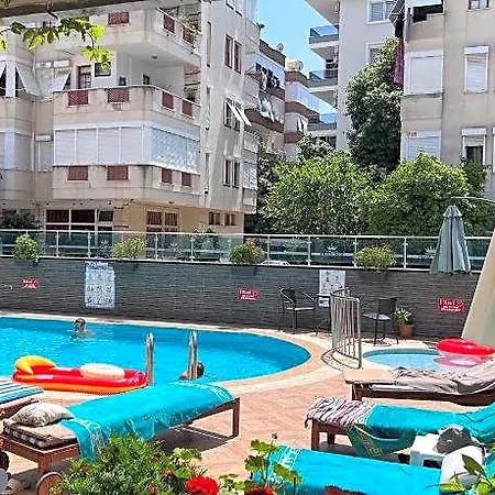 Cleopatra King Lägenhetshotell Alanya