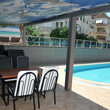 Cleopatra King Lägenhetshotell 4*