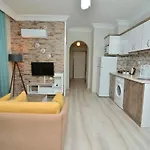 Cleopatra King Lejlighedshotel 4*