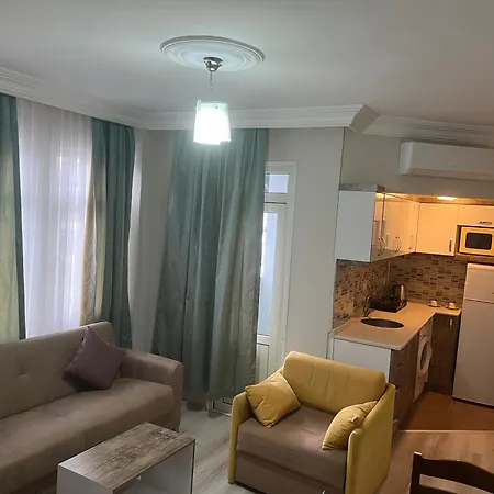 Cleopatra King Aparthotel 4*