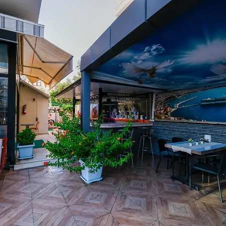 Aparthotel Cleopatra King