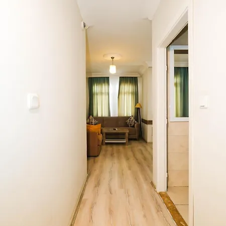Cleopatra King Aparthotel